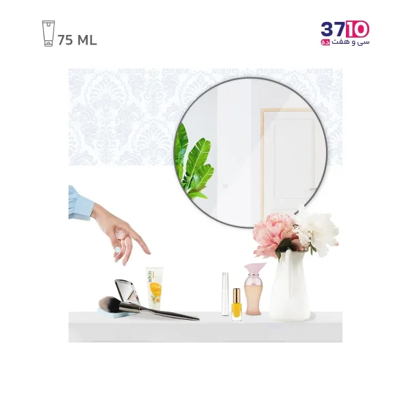 کرم مرطوب‌کننده دست و صورت شون مدل عصاره بابونه حجم 75 میلی‌لیتر -عکس از روی میز